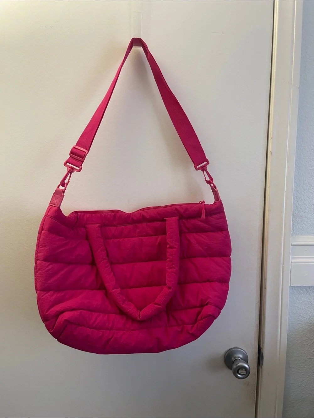 The Unbranded Brand vibrant hot